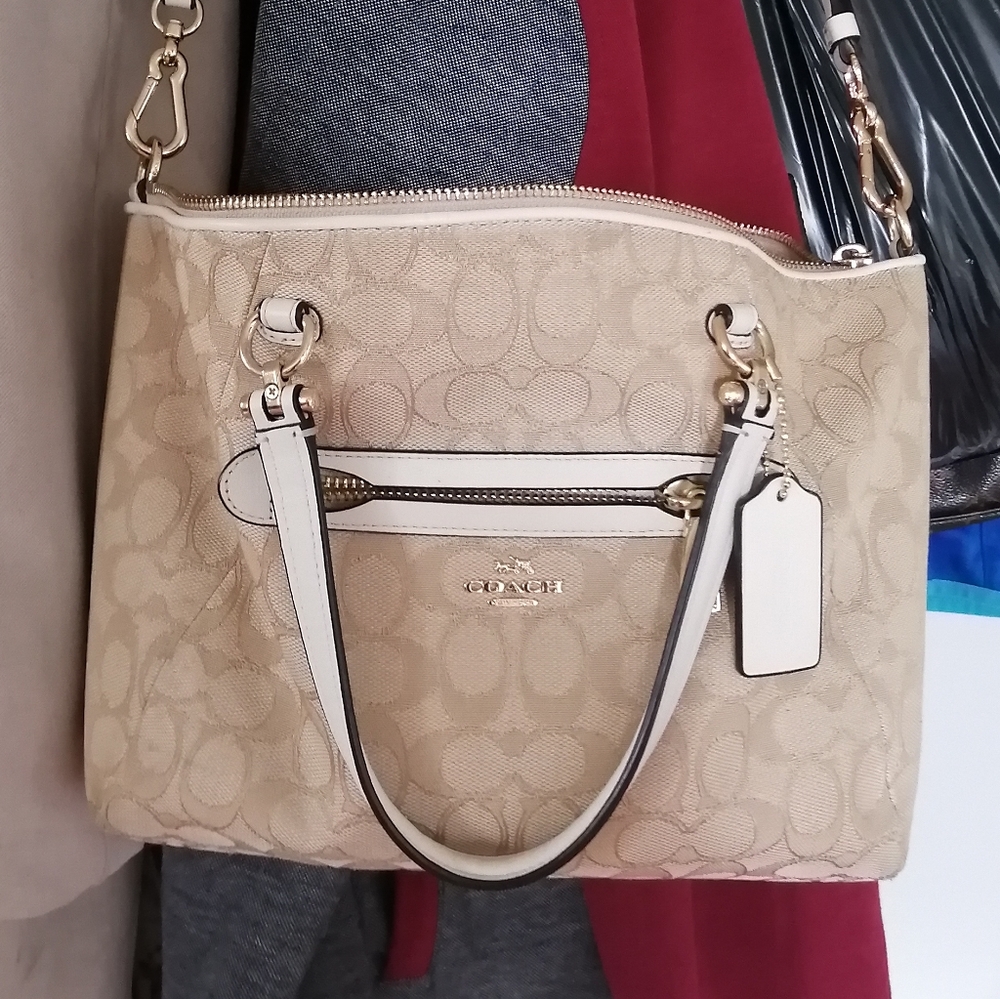 Coach handbag